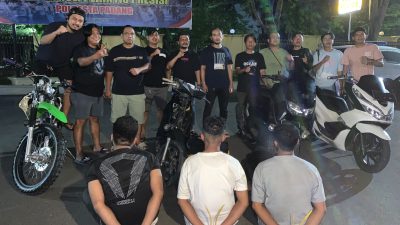 Pelaku Curanmor saat dibekuk Tim Klewang Polrestas Padang.