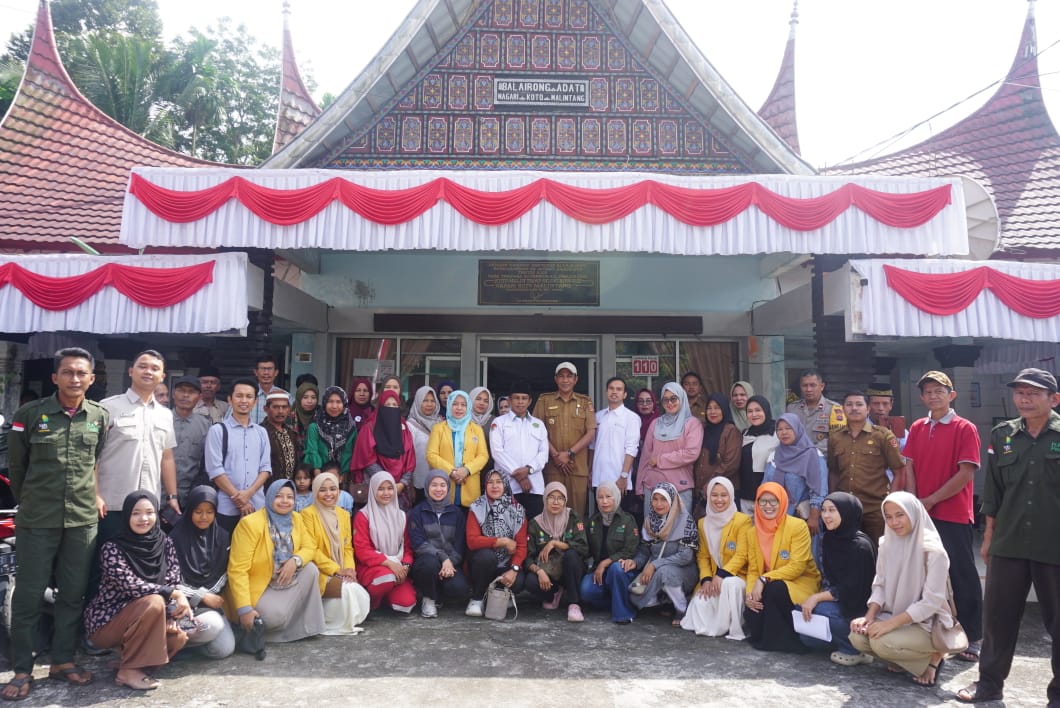 Tim PPUB Departemen Biologi Fakultas Matematika dan Ilmu Pengetahuan Alam UNP bersama warga Nagari Koto Malintang, Kecamatan Tanjung Raya, Kabupaten Agam.