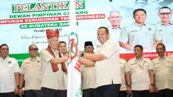 Wali Kota Yota Balad saat dikukuhkan sebagai Ketua DPC HKTI Kota Pariaman, di Aula Kantor Gubernur Sumatera Barat, Selasa (01/09/2026).