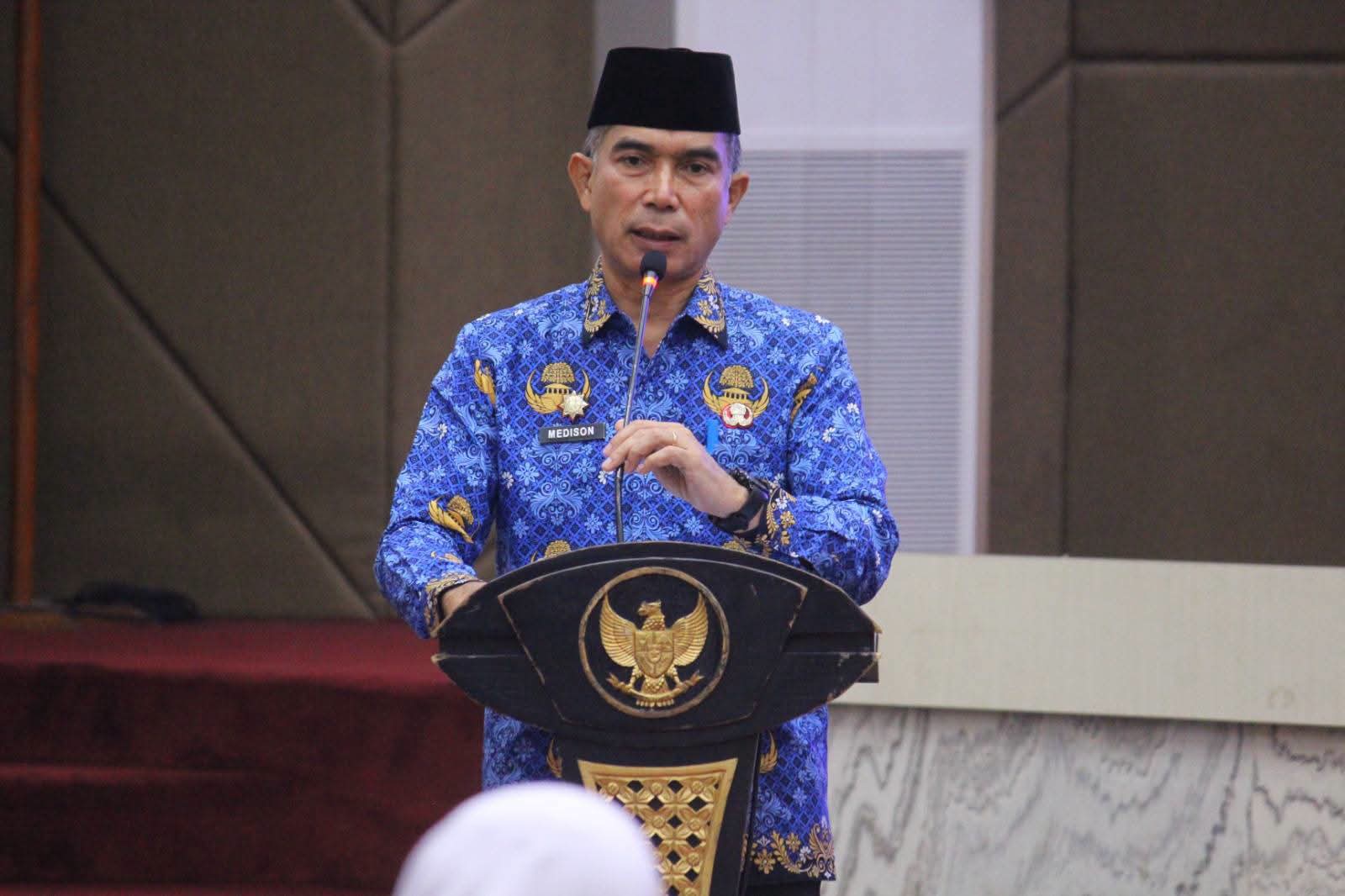 Sekdakab Dharmasraya Medison