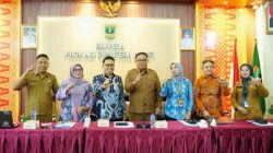 Sekretaris Daerah Kabupaten Solok Selatan Dr. H. Syamsurizaldi, S.IP, SE, MM usai persentase Badan Publik Kabupaten/Kota di Aula Bappeda Sumbar, Padang, Selasa (20/10/2026). 