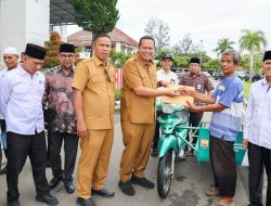 Pemulung di Kota Pariaman Dibantu Kendaraan Becak Motor