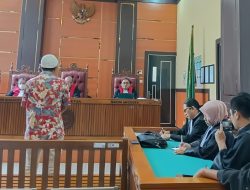 Yogi Gilang Arya Setia saat menjalani persidangan di Pengadilan Negeri Kelas IA Padang, Kamis (15/10/2026).