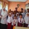 13 Siswa Berprestasi Terima Bantuan CSR dari Wilmar Group 